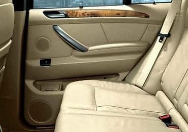 TAPACIR VRATA ZA BMW X5 OD 1999. DO 2006. GOD na lalafo.rs TAPACIR VRATA ZA BMW X5 OD 1999. DO 2006. GOD