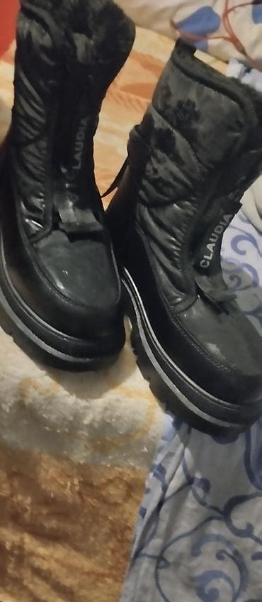 ugg cizme crne: Čizme, 40, bоја - Bela — 3