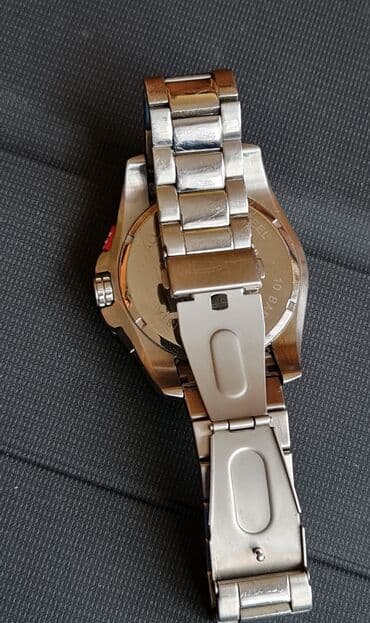 h and m jakne: Sport watch, Male — 15
