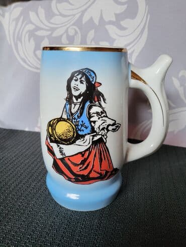 jelen pivo krigla: Krigla nova 1969-1992 god. Lubiana Poljska. Krigla pun porcelan — 1