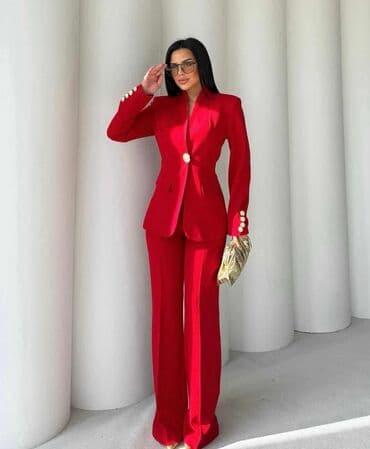 elegantni kompleti sa pantalonama: Elegantno žensko odelo u više boja, sa sakoom i pantalonama. Sako ima — 7