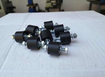 Gumeni nosač za CLAAS kombajn (kataloški broj) U ponudi imamo gumene