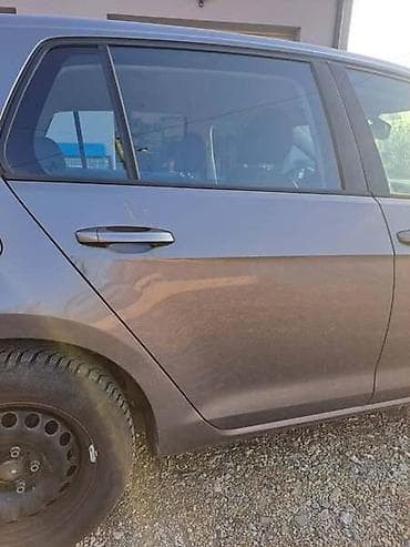 ZADNJA DESNA VRATA GOLF 7 ZA VOLKSWAGEN GOLF 7 OD 2013. DO 2019. GOD na lalafo.rs ZADNJA DESNA VRATA GOLF 7 ZA VOLKSWAGEN GOLF 7 OD 2013. DO 2019. GOD