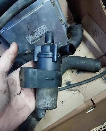 peraci pod pritiskom sa toplom vodom: VODENA PUMPA ZA MERCEDES BENZ ML 320 | Ml w163 320 elektricna vodena — 2