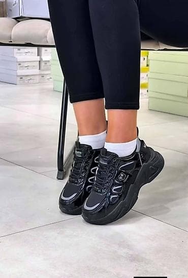 ugg cizme n fashion: Ženske patike – više modela - Dizajn: klasične niske patike sa — 8