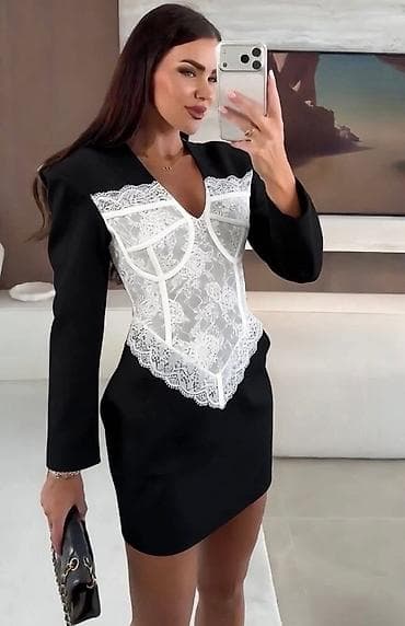 Lične stvari: Elegantna mini haljina sa korzet detaljem od čipke Univerzalna — 2