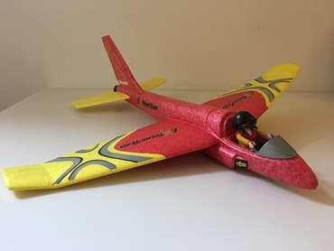 sundjer bob plisana igracka: PLAYMOBILE AVION 48 cm. Raspon krila - 50cm. Rasklopiv, pilot koji se — 3
