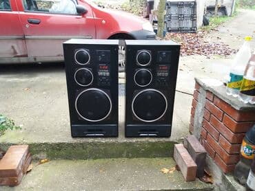 Cameras & Camcorders: S-150; 150w 
ispravni. fixno 200e — 8