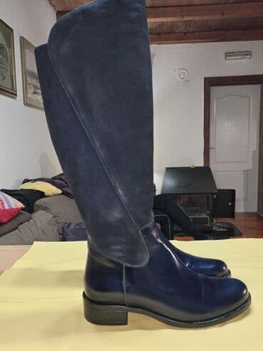 ženske haljine za svaki dan: Braon čizmice br. 40,sve koža,1900 din nošene . Crvene — 16