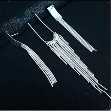 Set nakita žig 925 Elegantni set od srebra 925 sa modernim resama