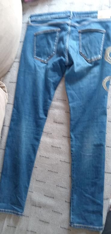Pantalone, Farmerke, Šortsevi: Roberto Cavalli farmerke – model sa uskim nogavicama - Brend: Roberto — 3
