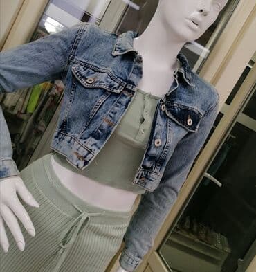 lindex kaputi: MOSCHINO TEKSAS JAKNA
VEL S
KAO NOVA
JAKO MALO NOŠENA
PLAĆENA 7500 — 8
