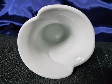 Kutije za odlaganje: Vaza nova 1950g+,rucni rad KPM porcelan Bavaria. Nova nemacka — 5