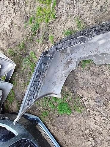 kola na prodaju nis: BRANIK CRNI ZA ŠKODA SUPERB | Branik u dobrom stanju na slici je — 3