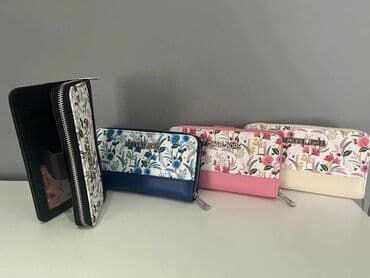 mokasine beograd: Women's wallet, Guess, Material: Poliuretan — 2