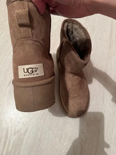 camper obuca beograd: Ugg čizme, 40 — 1