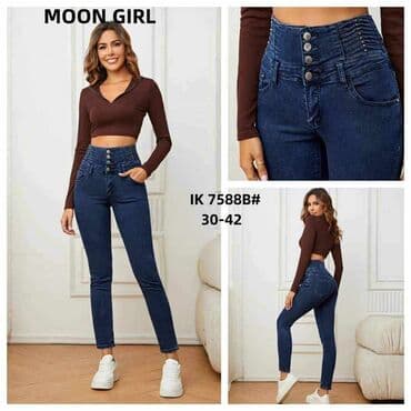 led parke: 2200 DINARA 
3500 DINARA DVA PARA 
Vel. 25, 26, 28, 29, 30, 31 — 3