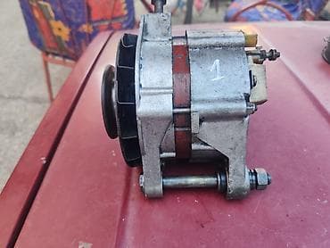 kalorifer za kola: Alternator Lada Lada 2108 Samara br.1. Polovno, ocuvano. Originalno — 7