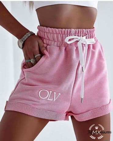 bermude 300: Šorts: 1600 dinara
2kom=2100 dinara — 3