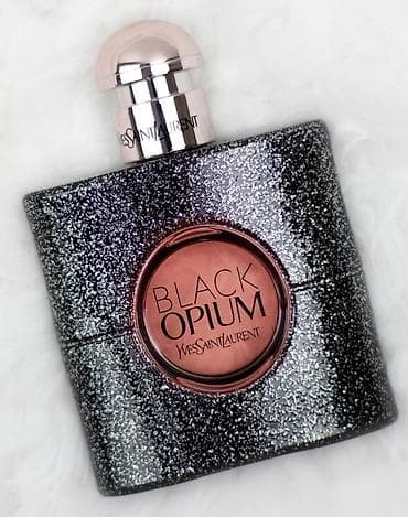 Original parfem Black opium.90ml. Fixna cena na lalafo.rs Original parfem Black opium.90ml. Fixna cena