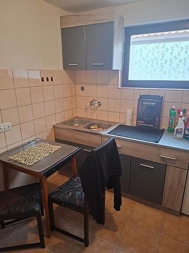 povoljno izdavanje stanova jagodina: Zemun, izdajem nameštenu garsonjeru 28m2 Zemun, izdajem garsonjeru — 3