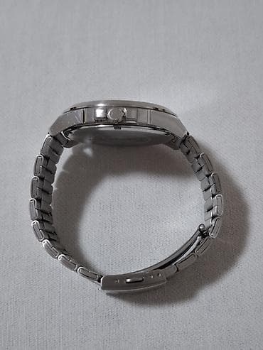 Muška obuća: Casio analogni muški ručni sat sa čeličnom narukvicom - Kućište i — 3