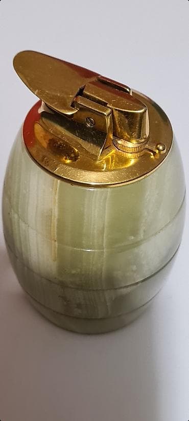 invicta satovi cena: Ronson stoni upaljač od mermera, proizveden sredinom 20. veka.  - — 6