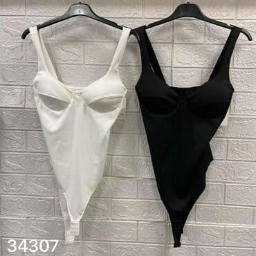 crop top c a: 07. bodi 
2100 din — 3