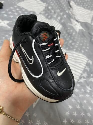 Gumene čizme: Ostala dečija obuća — 3