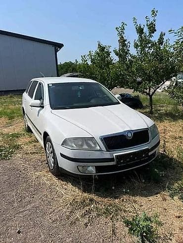 FAROVI ZA ŠKODA OCTAVIA | Farovi za Škoda Octavia (9) karavan, 1.9 na lalafo.rs FAROVI ZA ŠKODA OCTAVIA | Farovi za Škoda Octavia (9) karavan, 1.9
