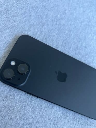 mali zamrzivaci polovni: Apple iPhone iPhone 15 Plus, 128 GB, Black Titanium, Face ID — 3