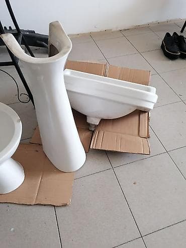 sudopera element: Keramički set za kupatilo – lavabo sa postoljem i bide - Materijal — 2