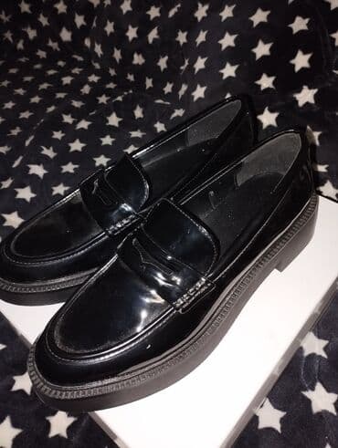 crna lakovana torbica: Oksfordice, 41 — 3