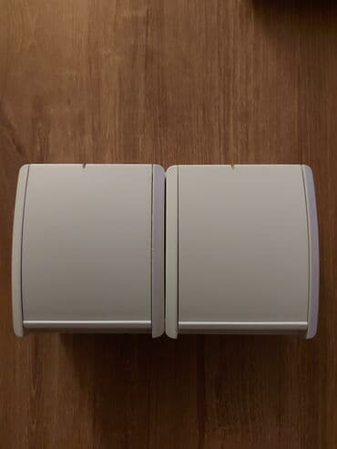 suncobran za kafice: Nova dupla dvopolna priključnica za na zid IP 44, 16A/250V — 2