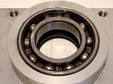 kolica za alate: Aluminijumsko kuciste sa lezajem za osovinu 50mm Lezaj u kucistu je — 3