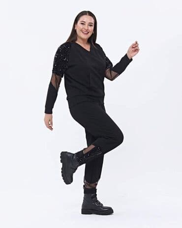 kupaći za punije osobe: Modeli za punije dame
Cene 3499 din 
Veličine 2XL, 3XL, 4XL — 9