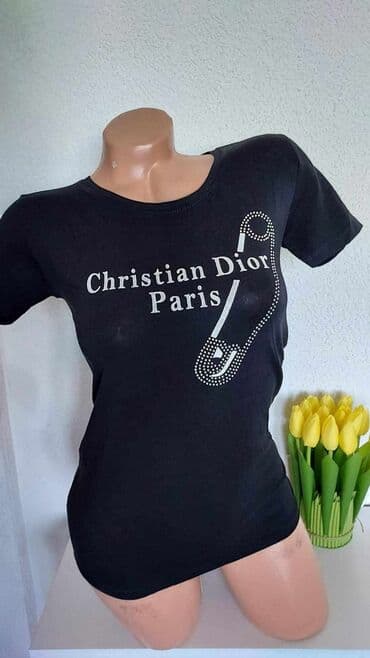 firmirane jakne: Firmirane majice s.m.l 
1500 din — 4