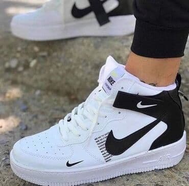 air max 90 command: Air Force duboke 
Br: 38,40 — 1