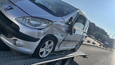 golf 4 for sale: Delovi za Peugeot 1007 1.4 benzin 16v 2012 godište — 3