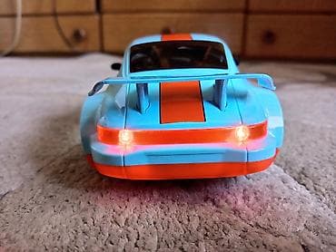 kopacke cena: Nov auto na daljinsko upravljanje. Ima pogon na sva četiri točka - — 8