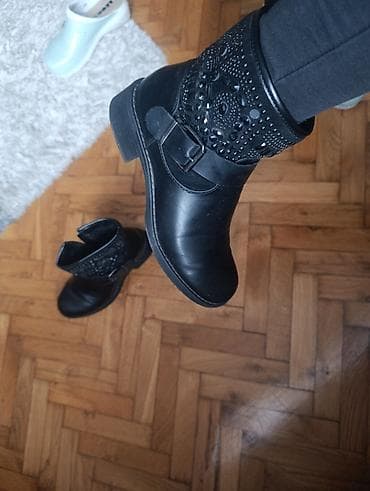 crne air force 1: Ženske crne gležnjače sa ukrasnim nitnama i kamenčićima - Model — 3