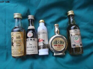 two and a half man online sa prevodom: Reklamne flašice mini bottles unučići čokanji fraklići 5. Kao sa slika — 8