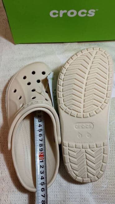 Sweatpants: Clogs, Crocs, 42 — 6