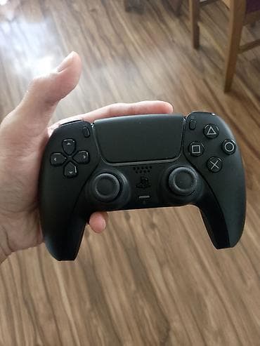 playstation 2 cena: Prodajem ocuvan malo koricen -original ps5 sa racunom i — 1