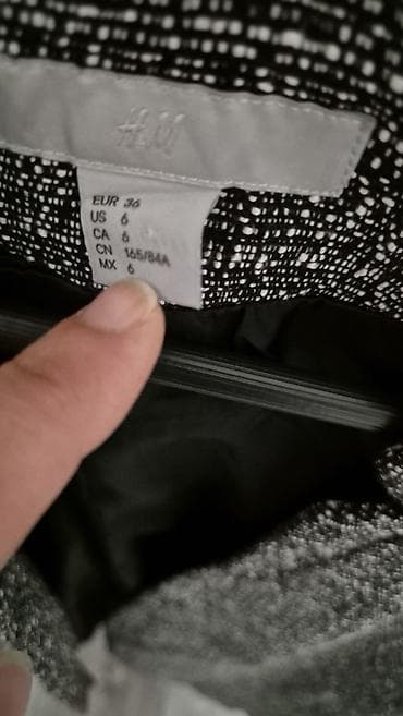 34 pantalone: H&M ženski blejzer bez kopčanja - Model: kratki ravni kroj, bez — 4