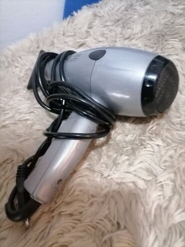 Fenovi za kosu: Fen profi Hairlux 2000w made in Italija
Ispravan
 Mirjevo — 3