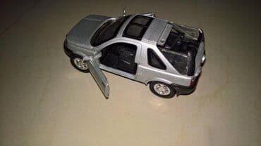 Figurice i makete: Landrover — 3