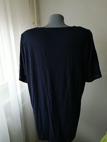 pull and bear suskavci: Majica BONITA XL sada 599din Moderna majica kupljena u Austriji — 4