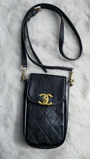 zara aksesoari: CHANEL Make up. Mala crna torbica preko ramena za mobilni i sitnice — 6