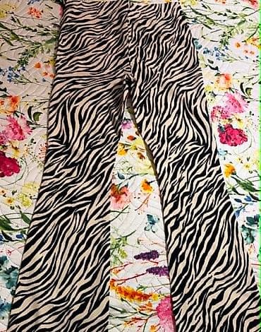 Potpuno nove pantalone samo skinuta etiketa. Od gospodje sudije koja